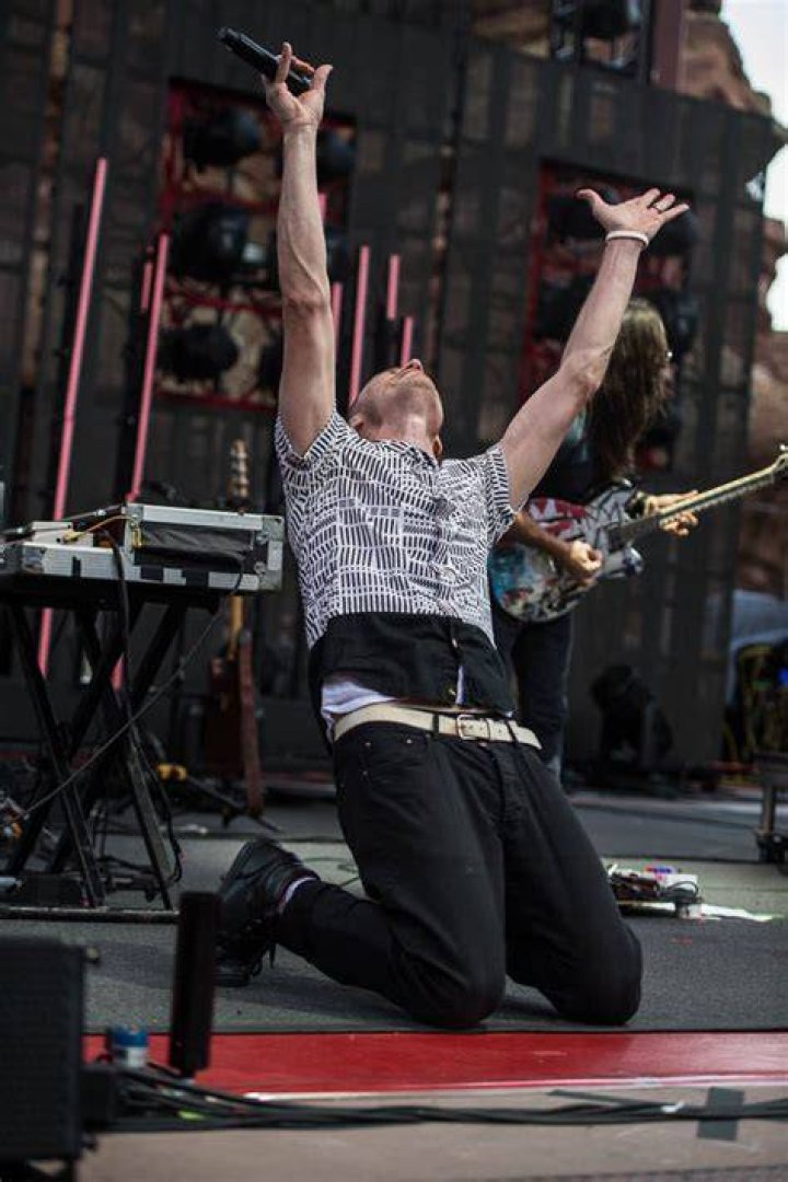 21 Pilots and Mutemath: Exploring the Unique Musical Journey
