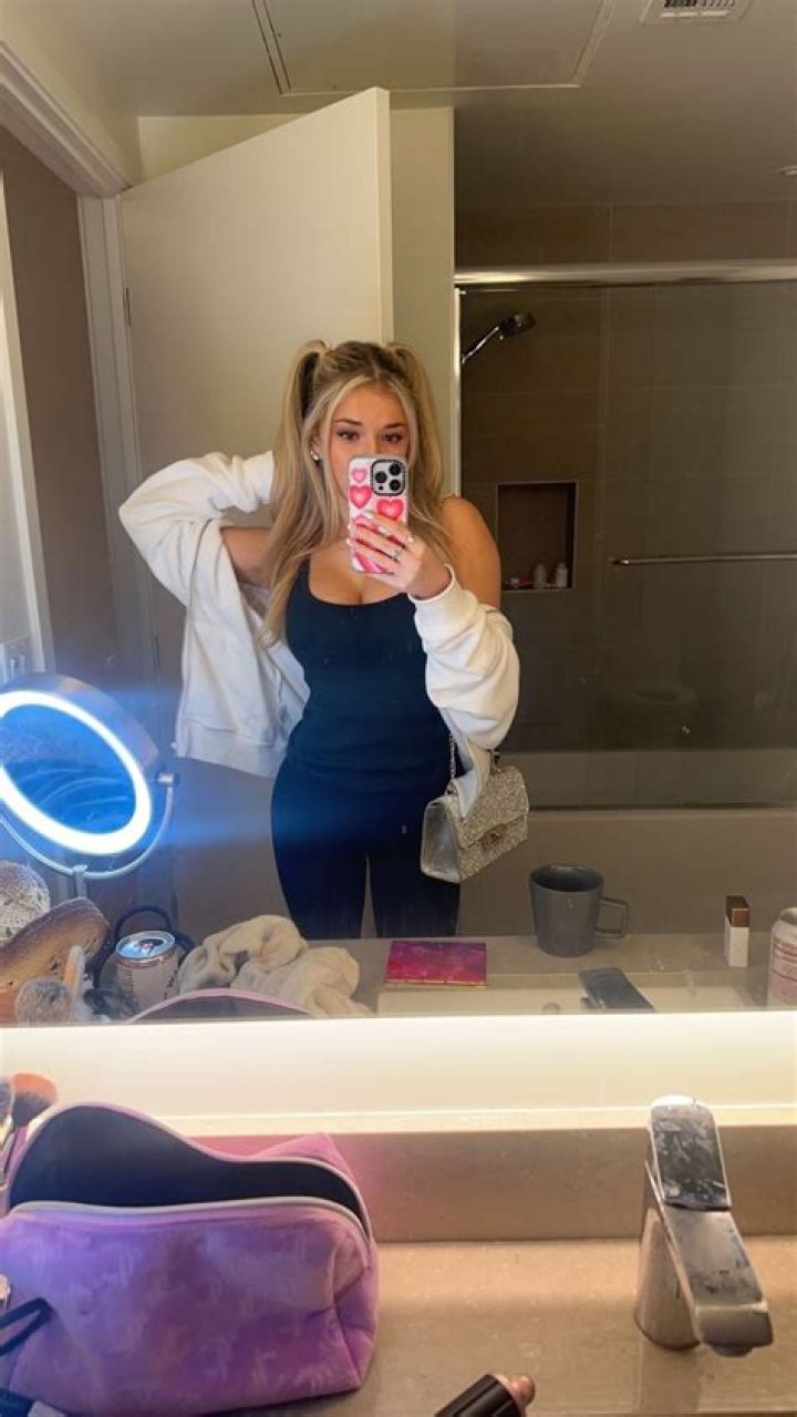 Aishahofey Nudes Leaked: A Comprehensive Analysis and Important Insights