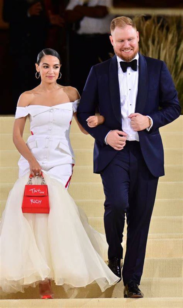 AOC Husband: A Comprehensive Guide to Alexandria Ocasio-Cortez's Spouse