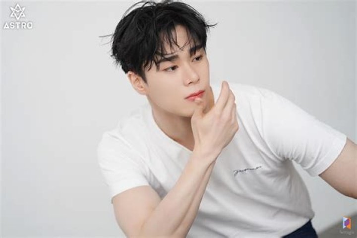 ASTRO: The Rising Star in South Korea's K-Pop Scene