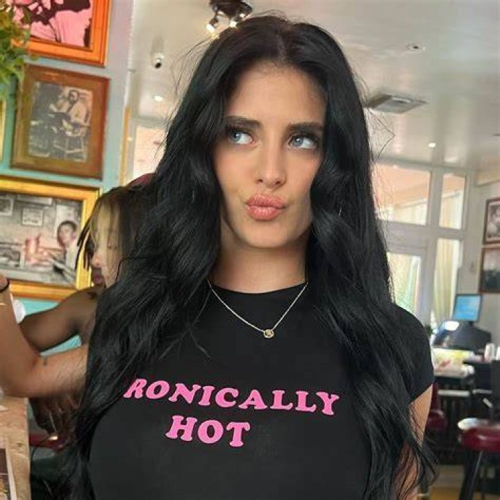 Camila Araujo OnlyFans Nudes: A Comprehensive Exploration