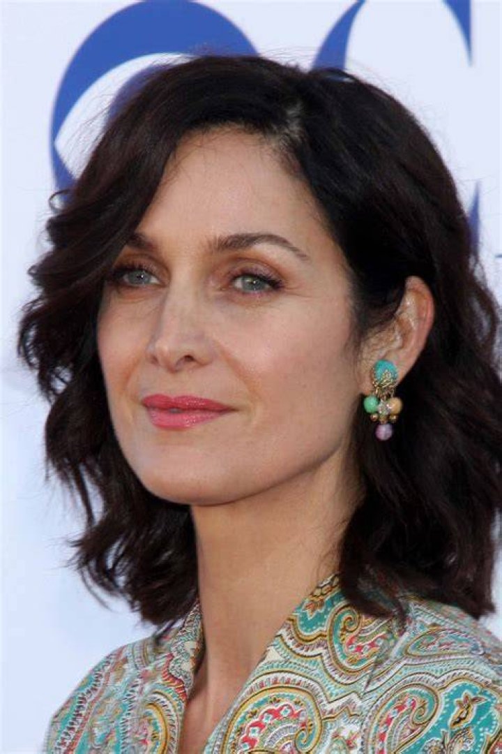 Carrie-Anne Moss Relationships: A Deep Dive into Her Personal Life and Journey
