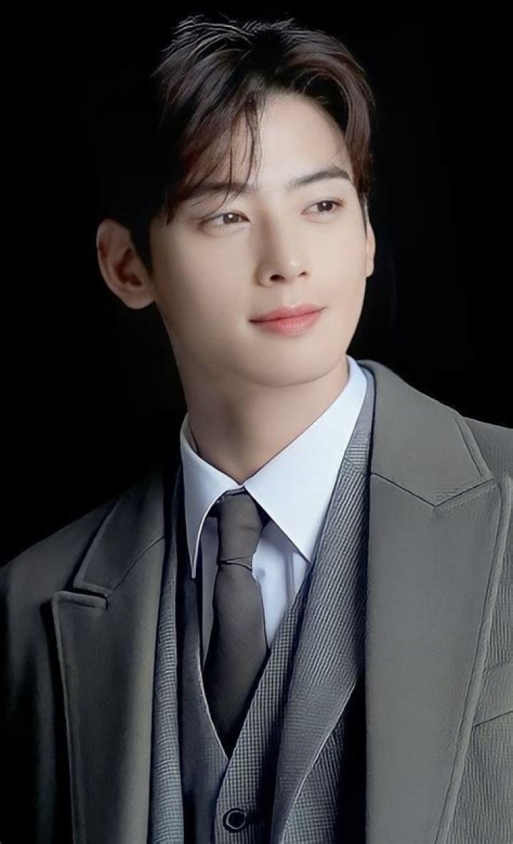 Cha Eun-Woo Tour: A Comprehensive Guide to the Star's Magical Journey