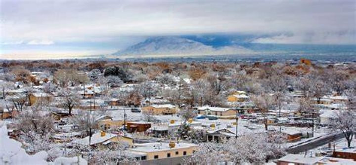 Discover the Enchanting Winter in Albuquerque, New Mexico