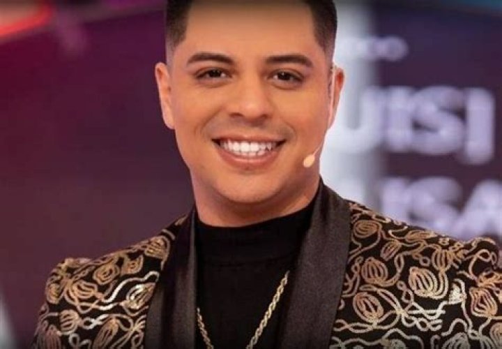 Eduin Caz 2023: A Comprehensive Look at the Rising Star in Music