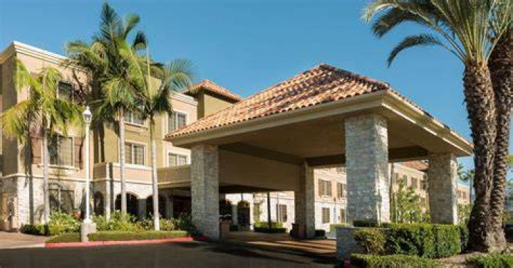 Embassy Suites Mission Viejo CA: Your Ultimate Staycation Destination