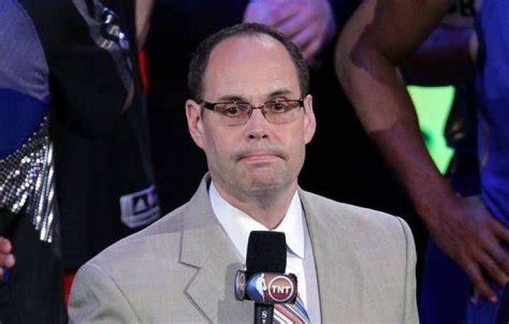 Ernie Johnson: The Legendary Voice Behind Basketball's Greatest Moments