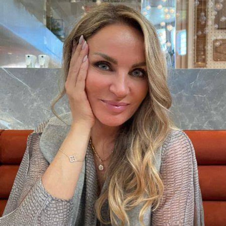 Eva Halina: A Rising Star in the Entertainment Industry