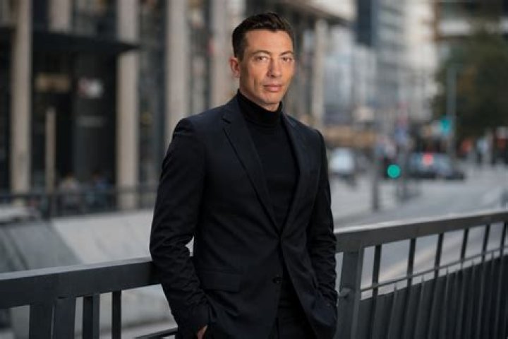 Glen Howarton: The Complete Guide to His Career, Achievements, and Legacy