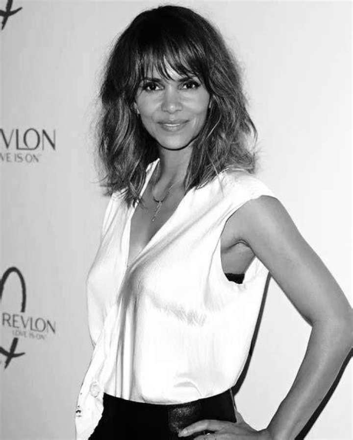 Halle Berry in the 1980s: A Journey Through Her Early Career and Legacy