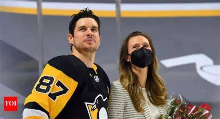 Is Sidney Crosby Married? Discover the Personal Life of the NHL Legend