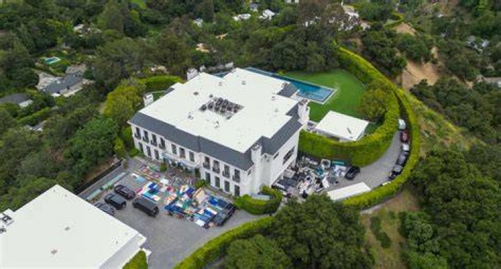 Jennifer Lopez and Ben Affleck's Dream House: A Comprehensive Guide