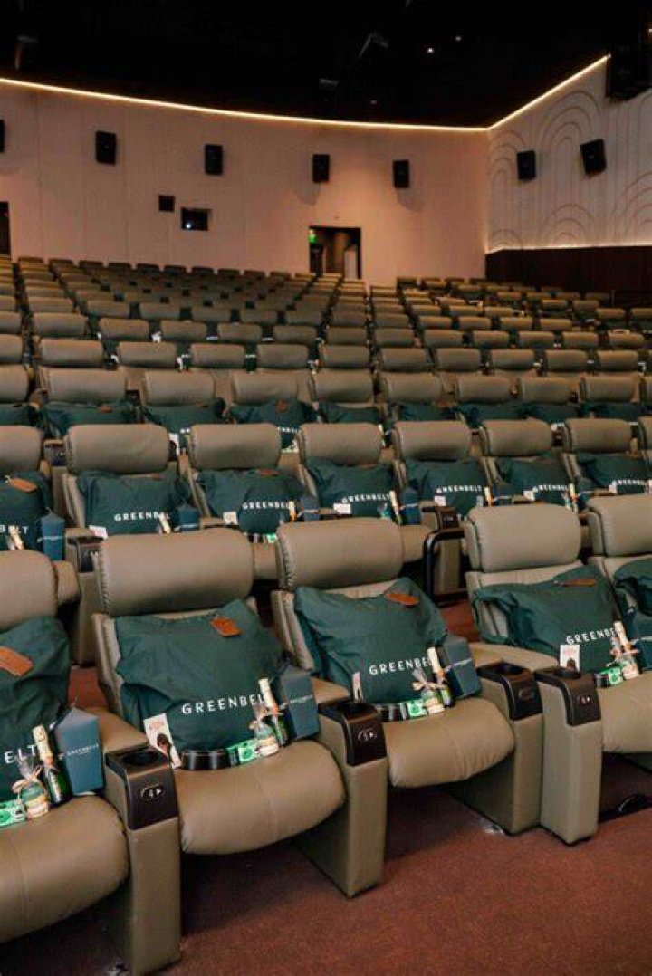 Lynbrook Cinema: A Premier Moviegoing Experience
