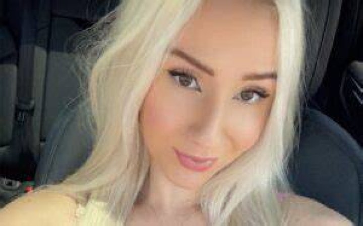 Maddie Price OnlyFans Age: A Comprehensive Guide