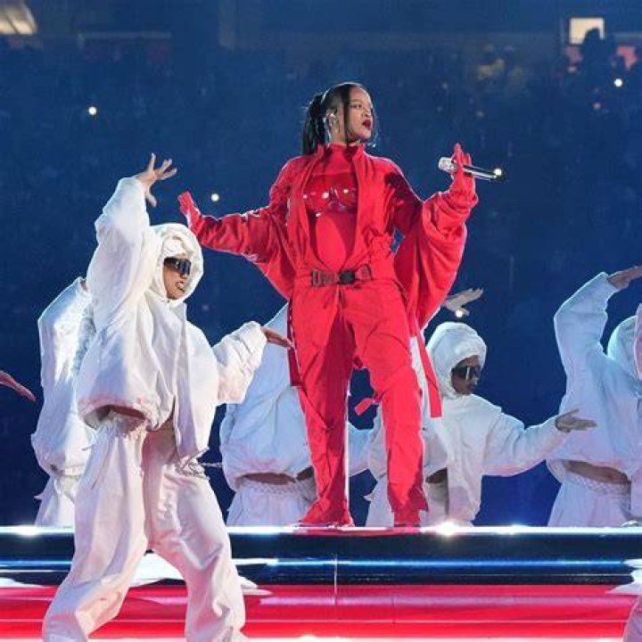 Rihanna Illuminati: Unveiling the Truth Behind the Conspiracy
