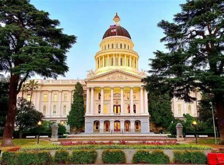 Sacramento Nights: Exploring the Vibrant Evening Scene in California's Capital