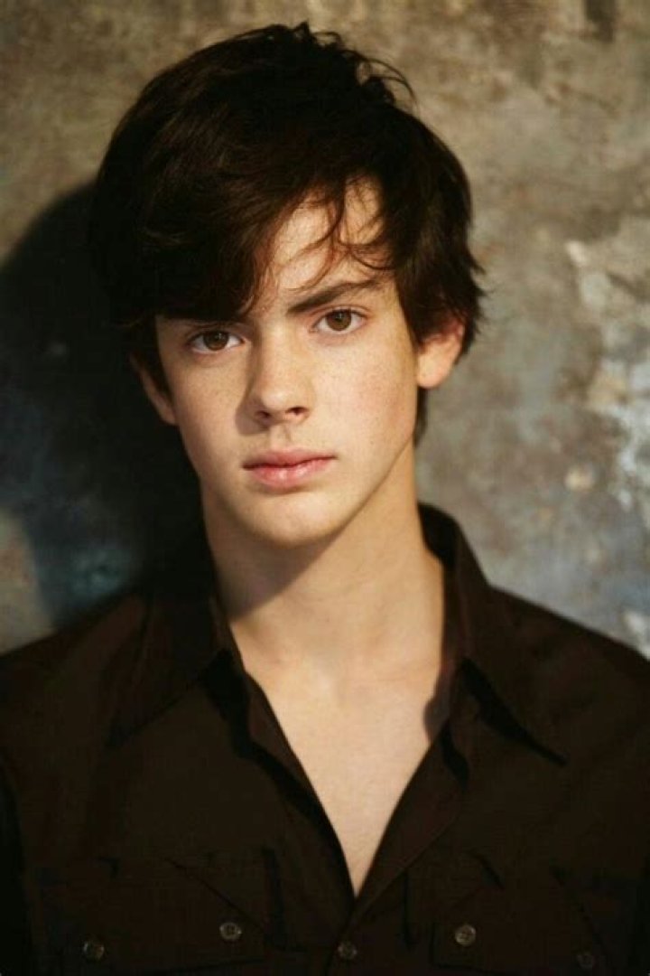 Skandar Keynes: The Rising Star of Hollywood's New Generation