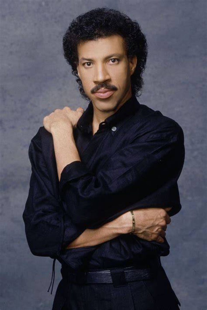Who&rsquo;s Lionel Richie: A Comprehensive Look Into the Iconic Singer&rsquo;s Life and Career