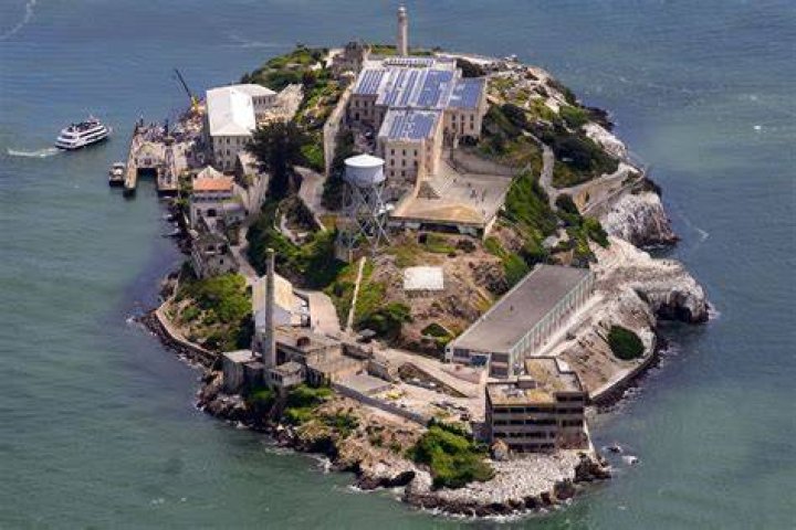 Why Did Alcatraz Prison Close? A Comprehensive Look into the History and Closure of the Notorious Penitentiary